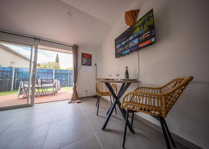 Apartment Neuf Climatise Terrasse Voie Verte Centre Thermal *