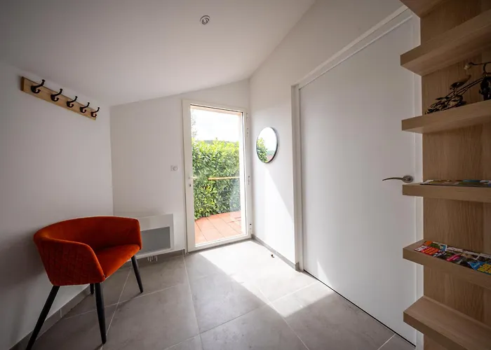 Apartment Neuf Climatise Terrasse Voie Verte Centre Thermal *